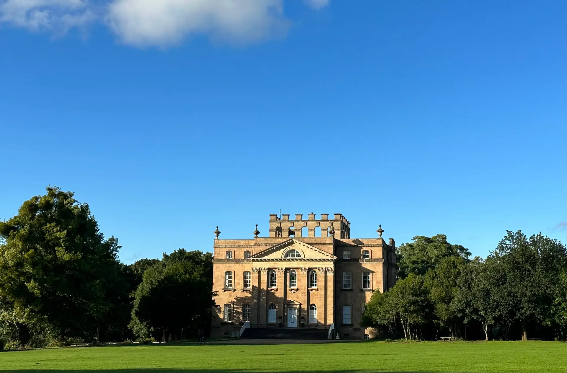Kings Weston House Bristol â€” Vanbrugh Georgian mansion front facade
